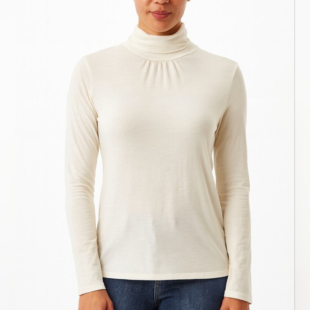 Talbots Cream Turtleneck Long Sleeve‎ Top Medium Women’s Rib Knit Soft Stretch